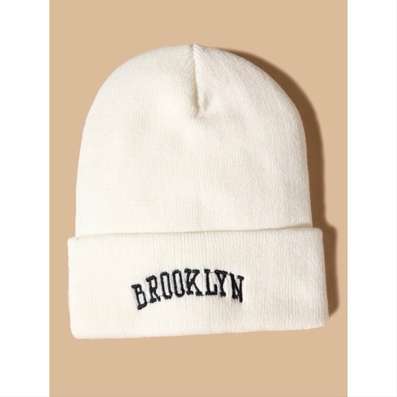 SHEIN Other - White Brooklyn Embroidery Knitted Beanie 🖤